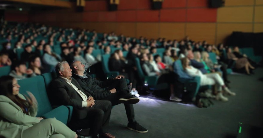 «Οι σκέψεις της Νεφέλης»: Πρώτη προβολή της Ταινίας Μικρού Μήκους από «Το Χαμόγελο του Παιδιού»