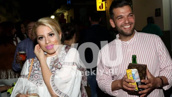 Ντυμένη νυφούλα η κόρη τους - Παντρεύτηκαν ο Πέτρος Συρίγος & η Ρένα Θωμά