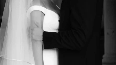 Σάλος με πολυσυζητημένο ζευγάρι: Λένε ότι τον ξυλοκοπεί και παρεμβαίνει η αστυνομία - Εκείνοι διαψεύδουν τις φήμες