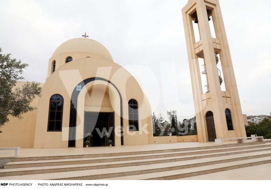 Βάπτιση κόρης Κώστα Σόμμερ: Παραμυθένιο και λιλά το φόρεμα που επέλεξε η Βαλεντίνη Παπαδάκη (Αποκλειστικό Youweekly.gr)