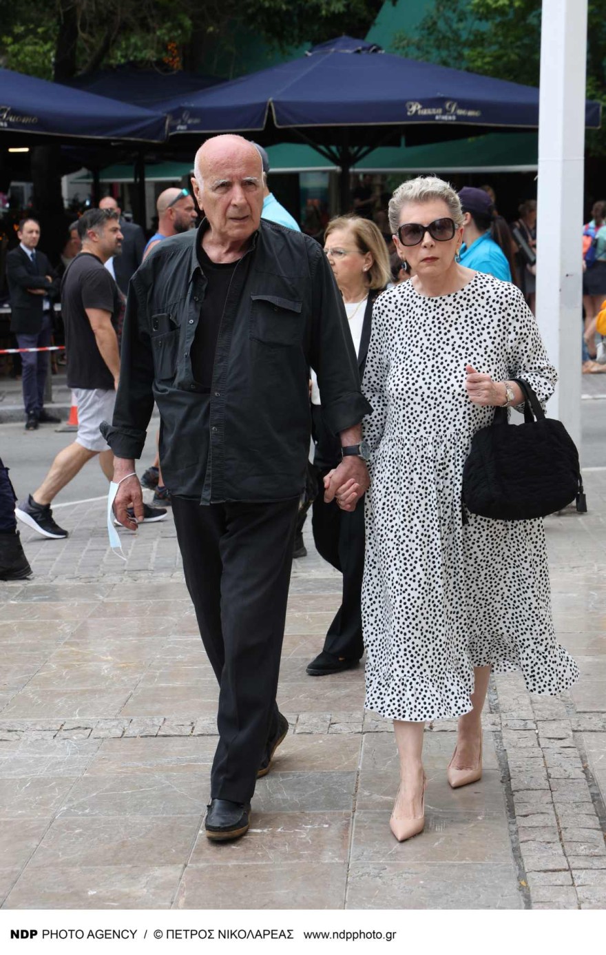 Εξόδιος ακολουθία του Γιάννη Μαρκόπουλου