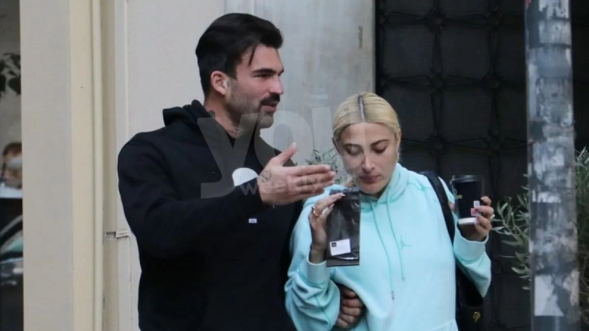 Ήρθε από την Πάτρα στην Αθήνα η μητέρα του Αλεξάνδρου - Το φαγητό που έφτιαξε στο σπίτι της Τούνη