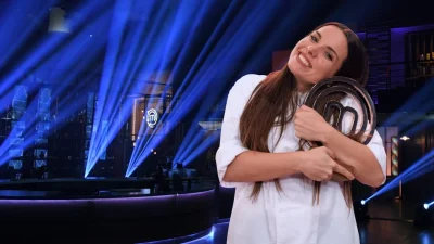 Μαρία Μπέη: Ποια είναι η νικήτρια του MasterChef 7 - Η ηλικία, η καταγωγή και η σχέση με τον Δημήτρη Μπέλλο