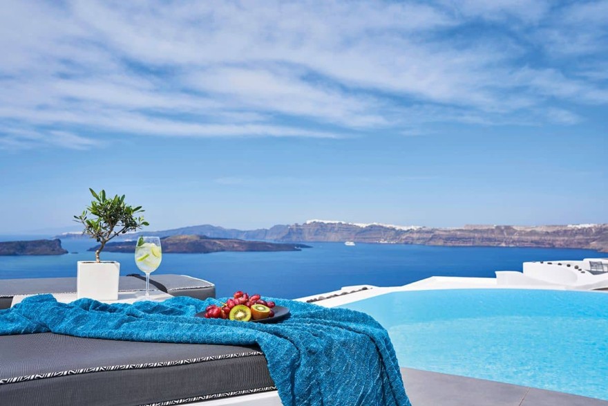 Apanemo Hotel & Suites - Ονειρεµένο... µε θέα που κόβει την ανάσα