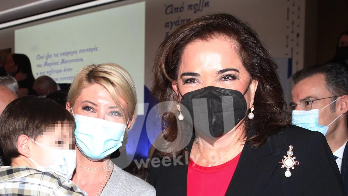 «Εγώ το κράτησα ως πεθερά!» - Όλη η αλήθεια για τις σχέσεις της Ντόρας Μπακογιάννη με τη Σία Κοσιώνη