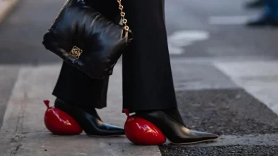 Mules: Πως θα τα φορέσεις από το πρωί έως το βράδυ