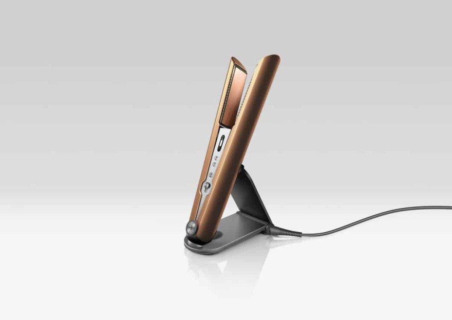 Το πιο super καλοκαιρινό hair- look και πως θα το πετύχεις σε λίγες κινήσεις με το Dyson Corrale