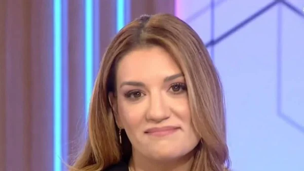 Αυλαία για την Ελίνα Παπίλα και το Είμαστε Μαζί - Με τι νούμερα τηλεθέασης την αποχαιρέτησε το κοινό;