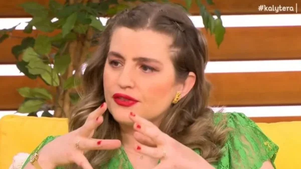 «Το ξύλο ήταν πραγματικό, μας πέταγαν κάτω και...» - Συγκλονίζει η Μαρία Κίτσου για τα απαιτητικά γυρίσματα στις Άγριες Μέλισσες