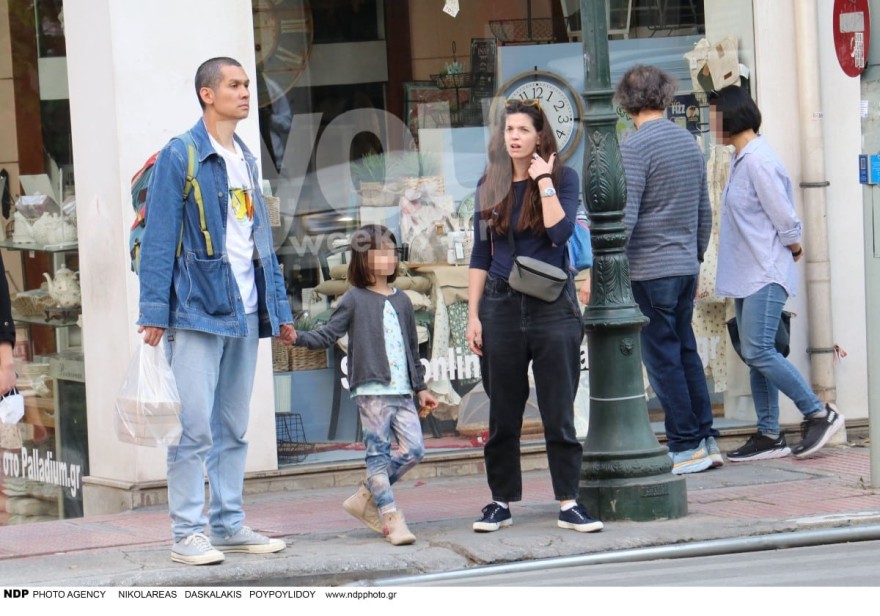 Κοντιζάς σύζυγος κόρη