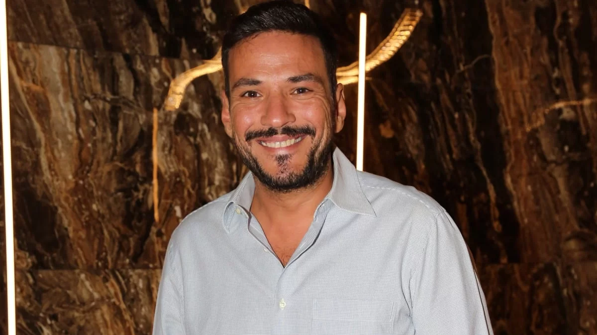 Μικρή βίλα με πισίνα: Βίντεο και φωτογραφίες από το εξοχικό του Κώστα Τσουρού στην Σκιάθο