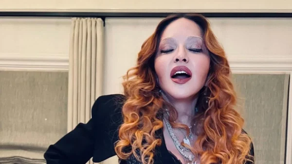 Θρίλερ με την υγεία της Μαντόνα - Βρέθηκε αναίσθητη και οδηγήθηκε εσπευσμένα στη ΜΕΘ