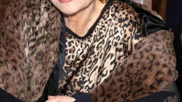 «Έχω οικονομικά προβλήματα, βρίσκομαι στην δυσκολότερη φάση της ζωής μου» - Πολυαγαπημένη Ελληνίδα ηθοποιός αποκαλύπτει για πρώτη φορά