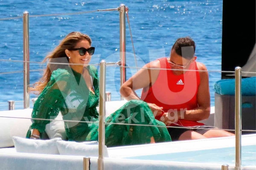 Ερωτική κρουαζιέρα για Χρουσαλά - Πατίτσα: Έκαναν ασκήσεις γυμναστικής στο κατάστρωμα του σκάφους (Μόνο στο YOU)