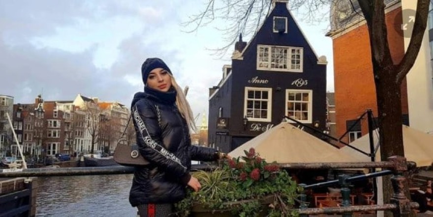 Κως: Στο μικροσκόπιο των αρχών η οικονομική κατάσταση της Αναστάζια - Φωτογραφίες από τα ταξίδια της στο εξωτερικό