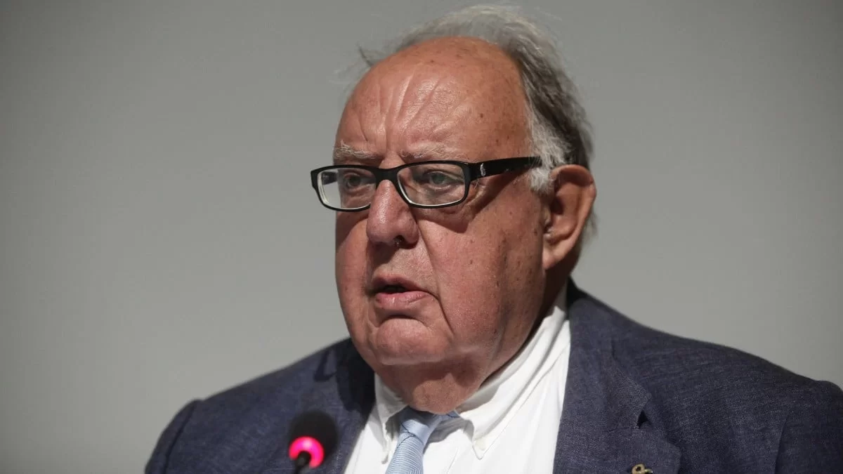 Σε στενό οικογενειακό κύκλο η κηδεία του Θεόδωρου Πάγκαλου - Θα αποτεφρώσει τη σορό του η οικογένεια του