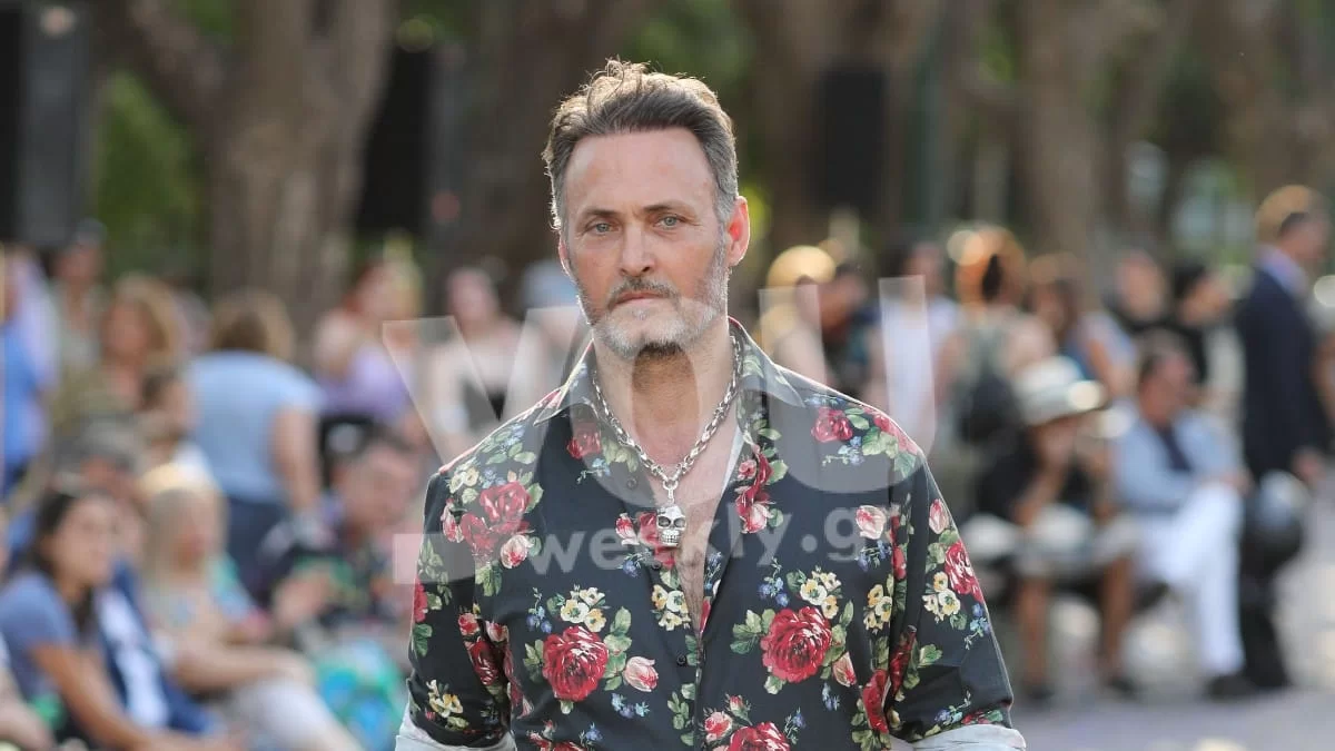 Παντρεύεται στο Λονδίνο ο Σπύρος Πώρος - Πασίγνωστος Έλληνας σχεδιαστής έραψε το νυφικό της μέλλουσας συζύγου του