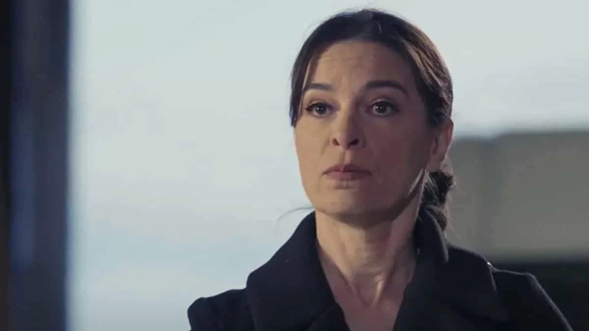 Σασμός (28/6): «Εγώ σε παρακίνησα να τον σκοτώσεις» - Κρυφακούει την συζήτηση τους και καταρρέει από θλίψη και οργή