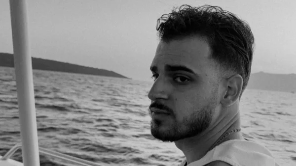 «Προσπάθησαν να μου χαλάσουν τη συναυλία» - Ο Sidarta ξεσπά για τον ξυλοδαρμό στο νυχτερινό κέντρο που εμφανίστηκε