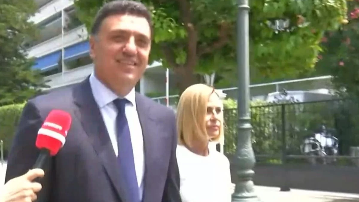 Ορκωμοσία Νέας Κυβέρνησης: Έφτασε στο Προεδρικό Μέγαρο ο Βασίλης Κικίλιας - Κρατούσε από το χέρι την Τζένη Μπαλατσινού