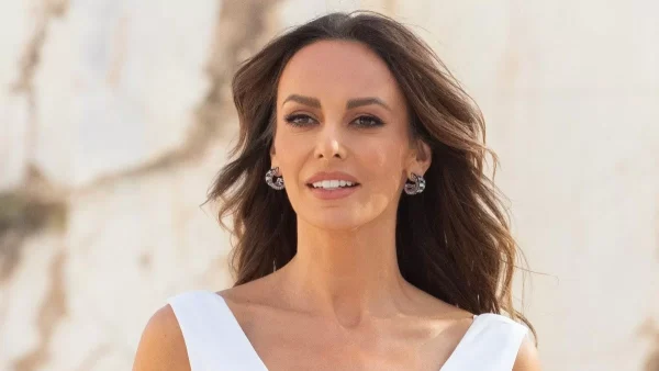 Γιατί η Μπέτυ Μαγγίρα έγινε η πιο περιζήτητη παρουσιάστρια;