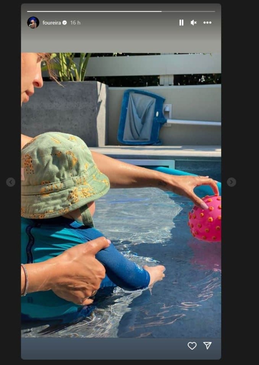 Ελένη Φουρέιρα - Αλμπέρτο Μποτία: Με δωμάτιο για τα ρούχα και πισίνα - Φωτογραφίες από το υπερσύγχρονο σπίτι τους