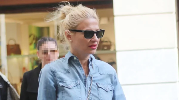 Συνάντηση ΣΚΑΙ με Φαίη Σκορδά: Τεταμένο το κλίμα - Η απαίτηση της παρουσιάστριας