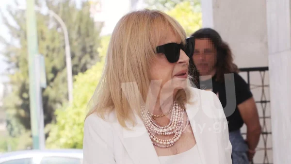 Γολγοθάς για την Άννα Φόνσου: Αναγκάζεται να εγκαταλείψει το σπίτι της εντός 10 ημερών μετά από 50 χρόνια