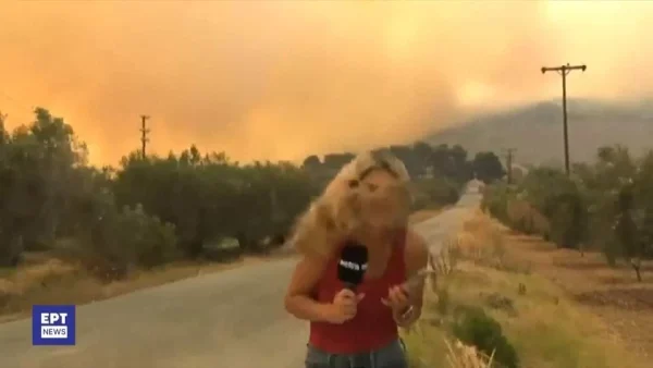 Φωτιά στη Ν. Αγχίαλο: Ανατριχίλα! Η στιγμή που ρεπόρτερ άρχισε να τρέχει μετά από έκρηξη λίγα μέτρα πίσω της
