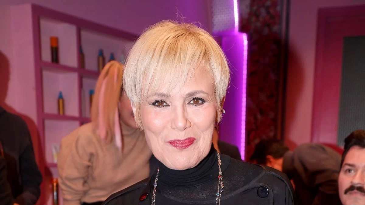 Κωνσταντίνα Μιχαήλ: «Είναι ανώφελο ακόμα κι αυτό που γράφω αλλά η καρδιά μου ματώνει» - Η ανάρτηση της για τις φωτιές στην Ρόδο