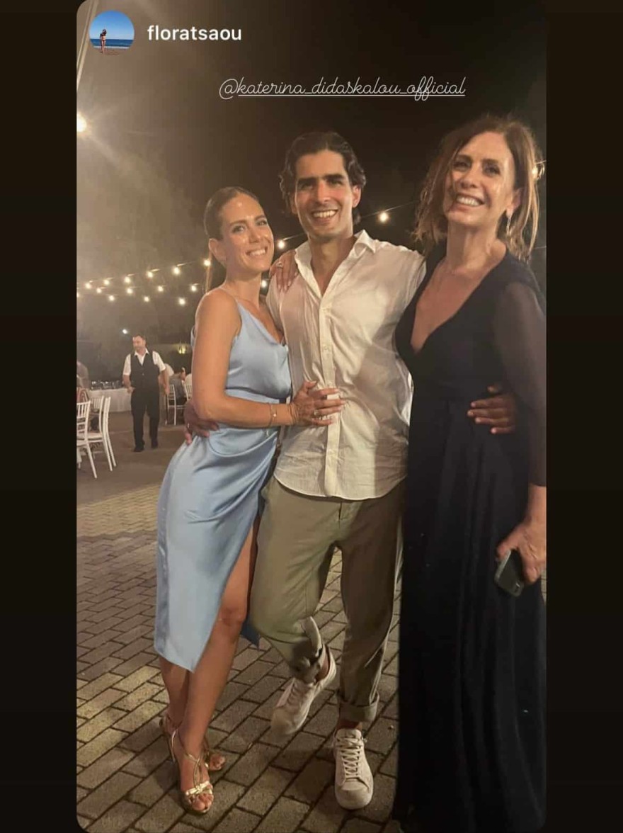 Αποκλειστικό: Η Κατερίνα Διδασκάλου πάντρεψε την κόρη της στο Γαλαξίδι!