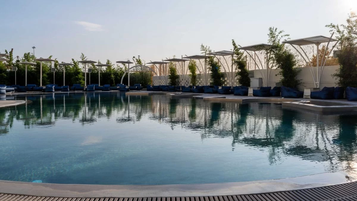 Εν όψει καύσωνα: Ο Όμιλος Imperial Hospitality σας προσκαλεί στην luxury πισίνα τού Imperial Port, Convention Club