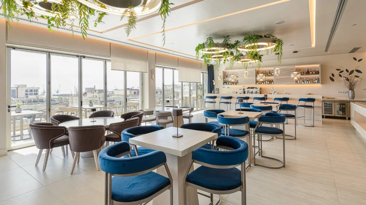 HOLIDAY INN Thessaloniki: Ζήσε μια μοναδική εμπειρία στο “Level 9”