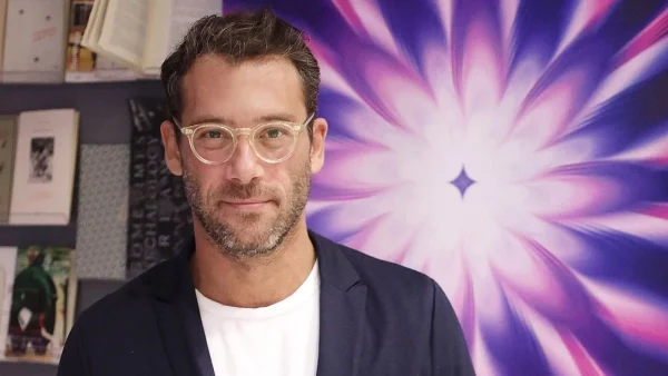 Αντίνοος Αλμπάνης :«Καμιά δουλειά δε σταματάει μπροστά σε καμιά δυστυχία» - Η απάντηση του για τα αρνητικά σχόλια που δέχτηκε