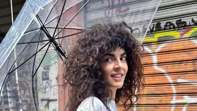 Μαρία Σολωμού: Η φωτογραφία με το καυτό μαύρο μπικίνι της από το μπαλκόνι ξενοδοχείου