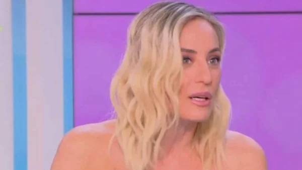 Έκανε μπότoξ και το μετάνιωσε γιατί της άφησε ''τικ'' - Η σοκαριστική αποκάλυψη της Ελεονώρας Μελέτη