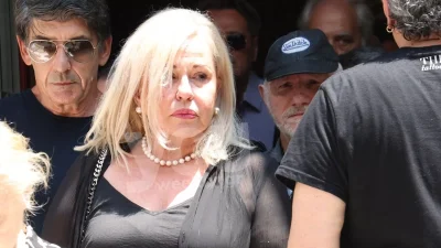 Μπέσσυ Αργυράκη: Η πρώτη φωτογραφία από το δωμάτιο του νοσοκομείου μετά το ατύχημα - Ποια είναι η κατάσταση της υγείας της