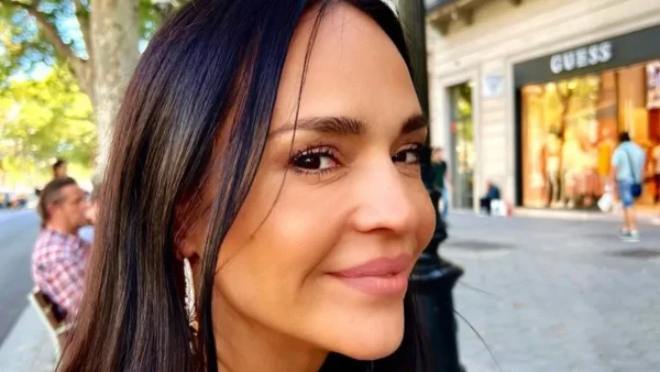 «Το σκέπασαν νεκρό! Τέρατα! Δεν αντέχεται τέτοια...» - Το ξέσπασμα της Νικολέττας Καρρά για το περιστατικό στην Κέρκυρα