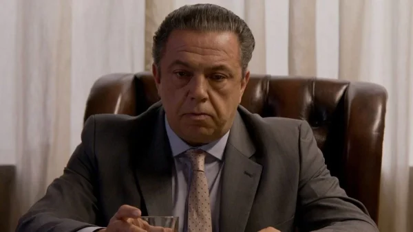 Παγιδευμένοι Από μεγαλοδικηγόρος σε άθλια κατάσταση - Εξαθλίωση για τον Αλέκο στον 2ο κύκλο