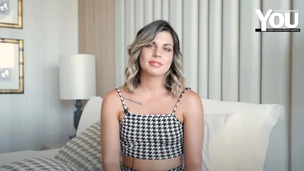 «Σου αρέσει παρόλα αυτά;» - Για πρώτη φορά η Σταυρούλα Χρυσαειδή απαντά με ειλικρίνεια για τον Κωνσταντίνο Βασάλο