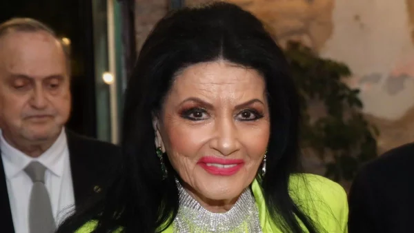 Ζωζώ Σαπουντζάκη: «Τις νύχτες έπεφτα να κοιμηθώ και έκλαιγα» - Ραγίζει καρδιές για τον χαμό της Μάρθας Καραγιάννη