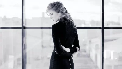 Κοστίζει 7,99 ευρώ και δεν θα το βγάλεις από πάνω σου - Το μικροσκοπικό μαύρο φόρεμα του Zara που χρειάζεσαι