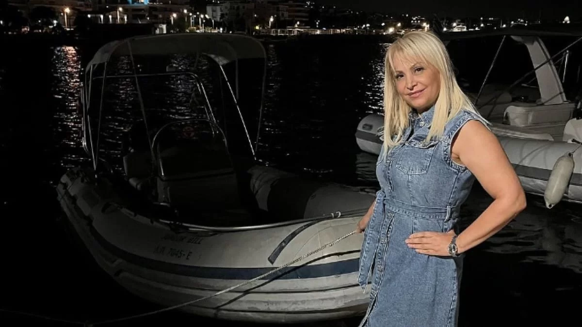 «Θα λογοδοτήσει κάποιος για αυτό το έγκλημα;» - Σε έξαλλη κατάσταση ξέσπασε δημόσια η Τέτα Καμπουρέλη