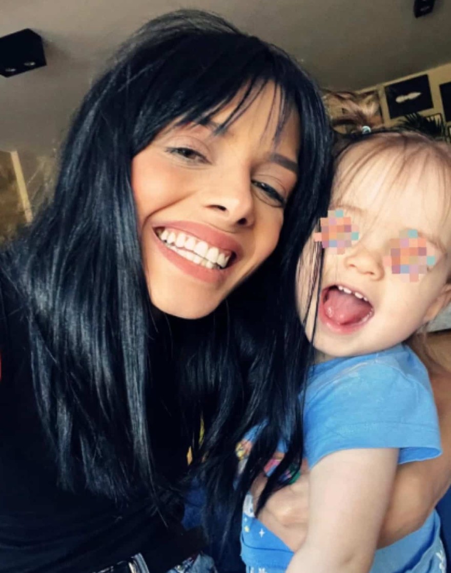 Άννα Μπεζάν κόρη