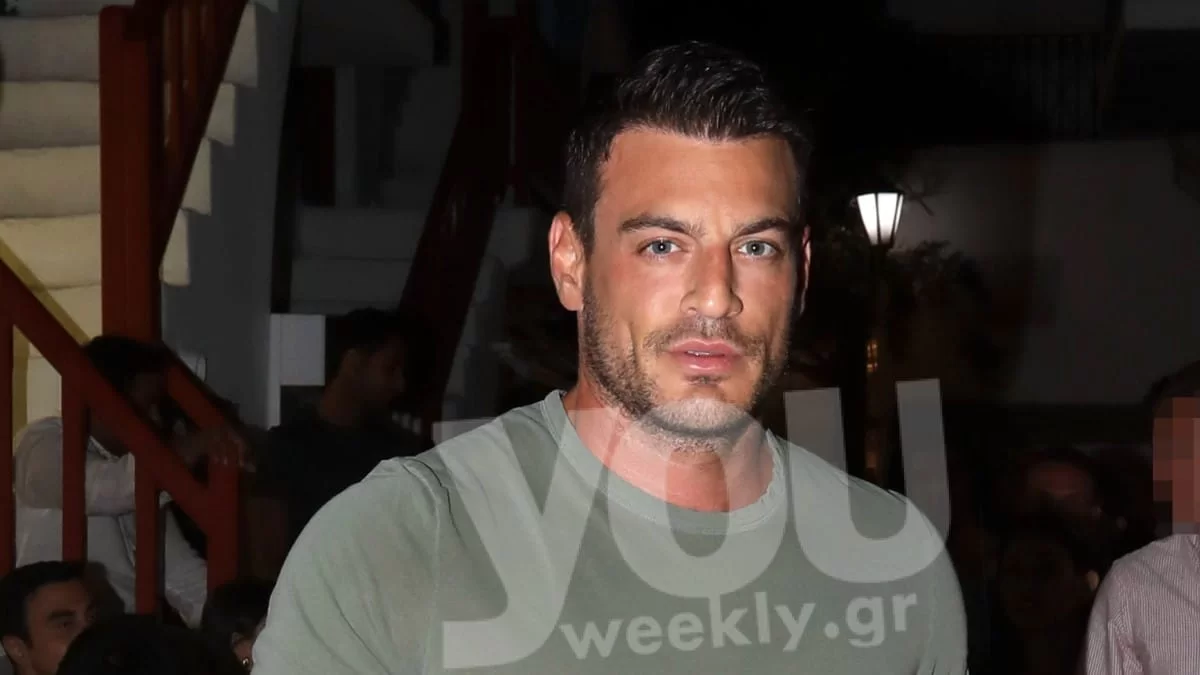 Mοναχική βόλτα για το Δημήτρη Φιντιρίκο στα κατάμεστα σοκάκια της Μυκόνου - Το καλοκαίρι μετά το χωρισμό από τη Δαλάκα