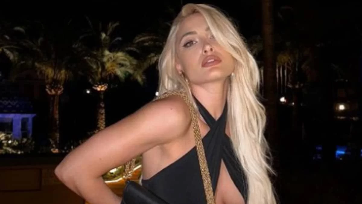 Άλλαξαν 2 αεροδρόμια με τα έξοδα πληρωμένα όλα από την Τούνη - Γενέθλια εκτός Ελλάδος για την Ιωάννα, Αλεξάνδρου και τους κολλητούς της