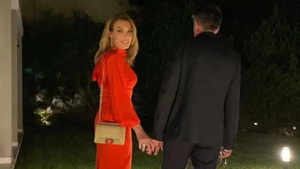 Διώροφη μονοκατοικία με πισίνα - Φωτογραφίες από το εξοχικό σπίτι Στεφανίδου και Ευαγγελάτου στην Χαλκίδα