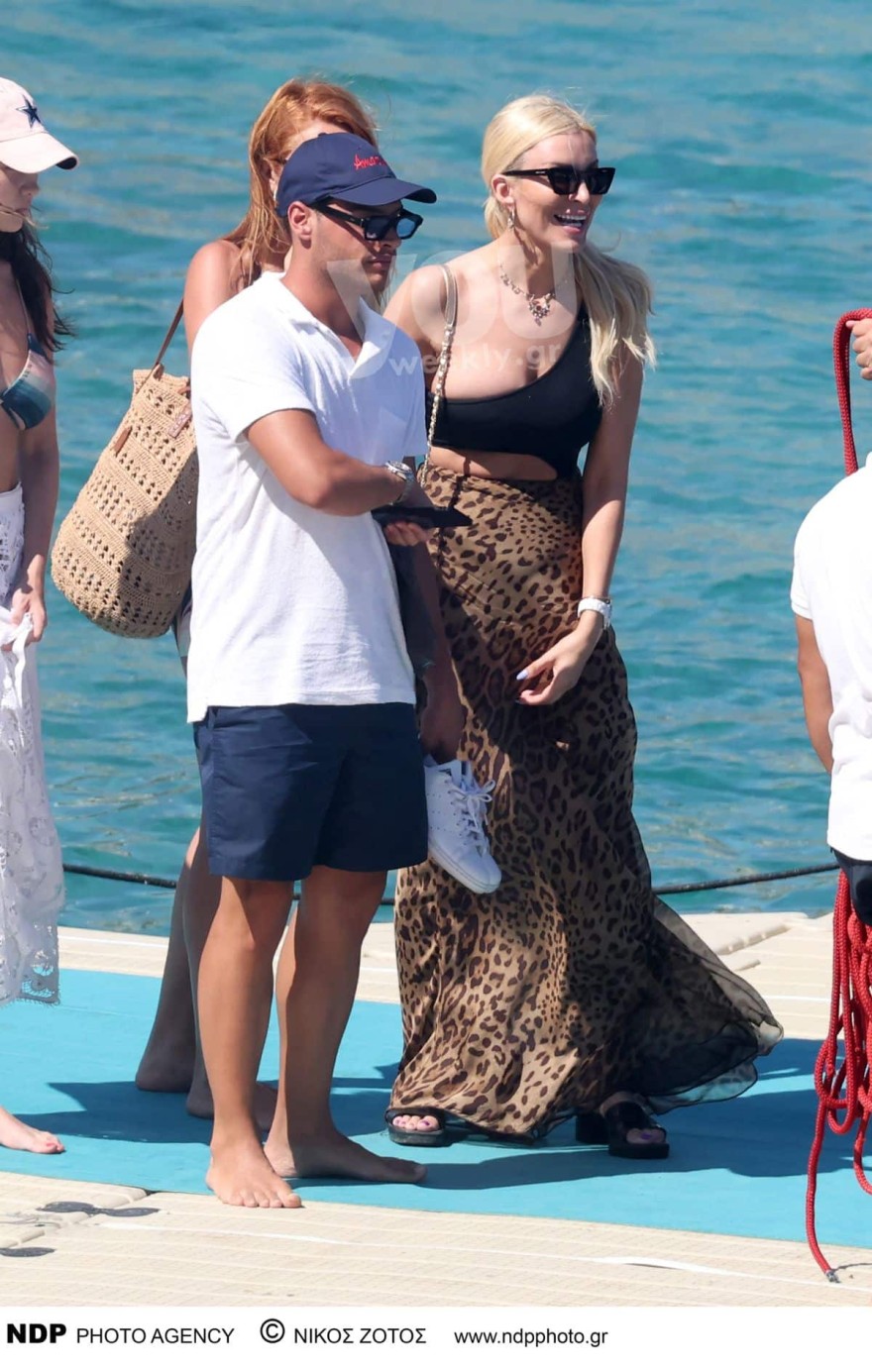 Κατερίνα Καινούργιου Ευαγγελόπουλος Μύκονος