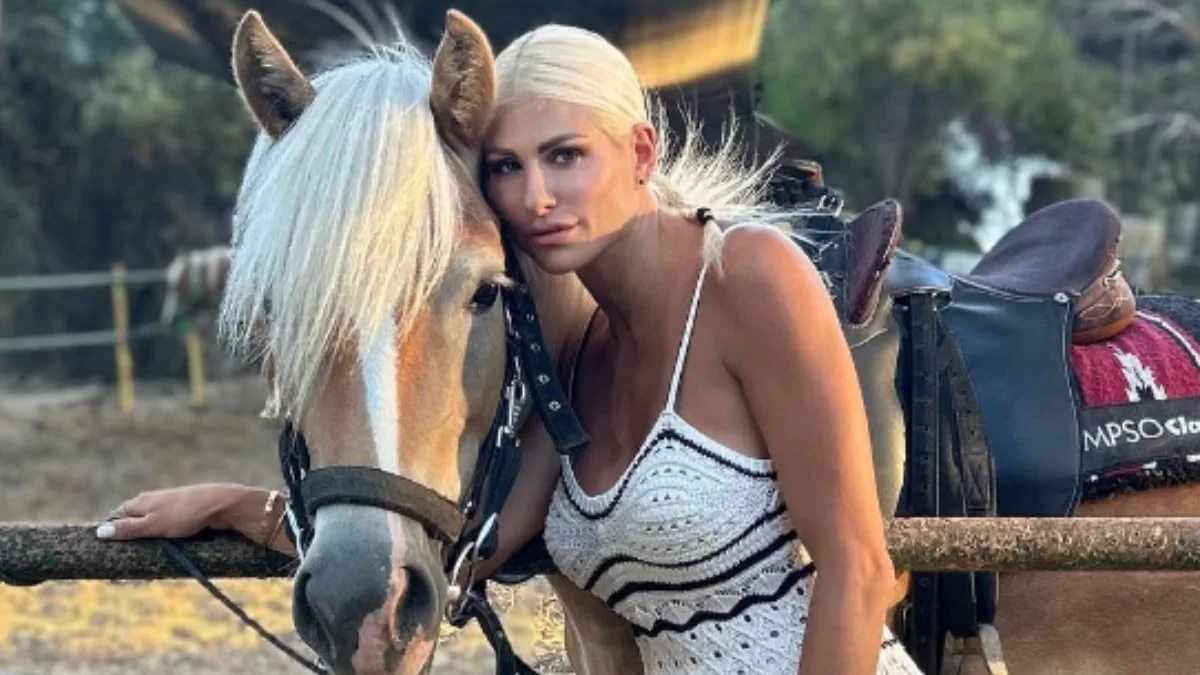 Ερωτευμένη ξανά η Ευρυδίκη Παπαδοπούλου - Ο νέος της σύντροφος και το γλυκό φιλί στο στόμα