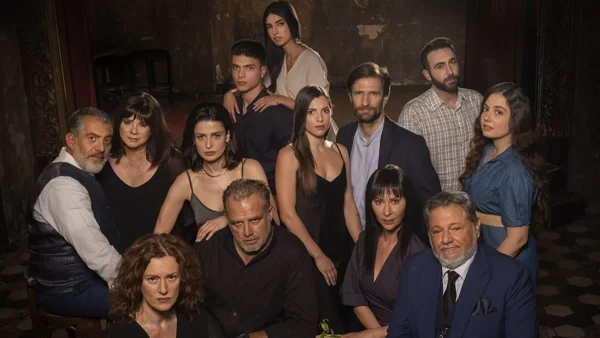 Η Γη της Ελιάς - αποκλειστικό: Οι έρωτες και οι χωρισμοί "βόμβα" της νέας σεζόν